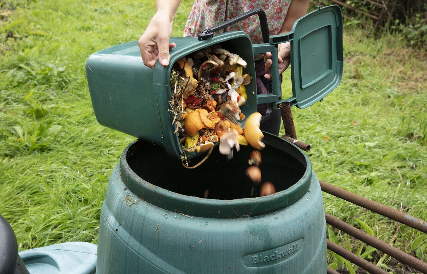 how to compost outside or indoors